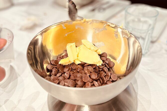 1.5h Hands on Chocolate Workshop: Truffles & Tasting - Hot Chocolate Break: The Included Pause That Tastes Worth It