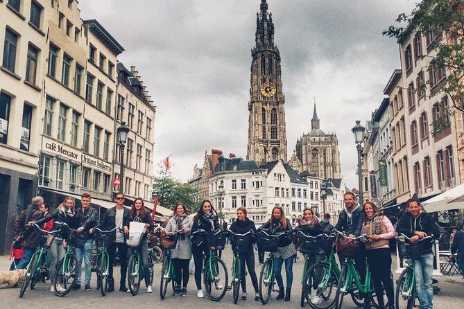 Antwerp Bike Tours - Meeting at Paradijsstraat and getting set up