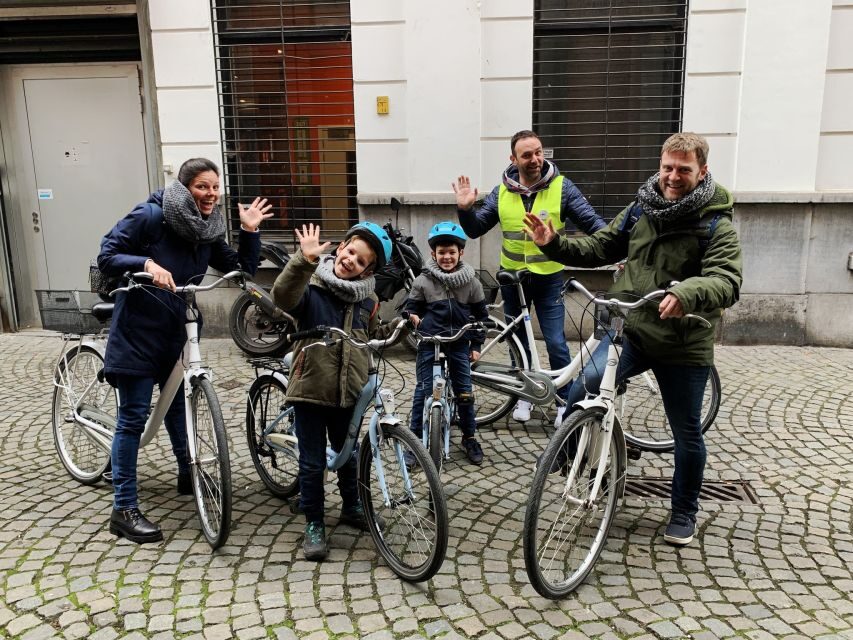 Antwerp: City Highlights Guided Bike Tour - The Guides: Stories That Turn Landmarks Into Meaning