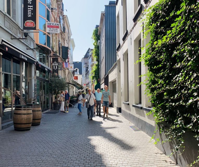 Antwerp: City Highlights Walking Tour - Price and value: what $22 buys you in real time