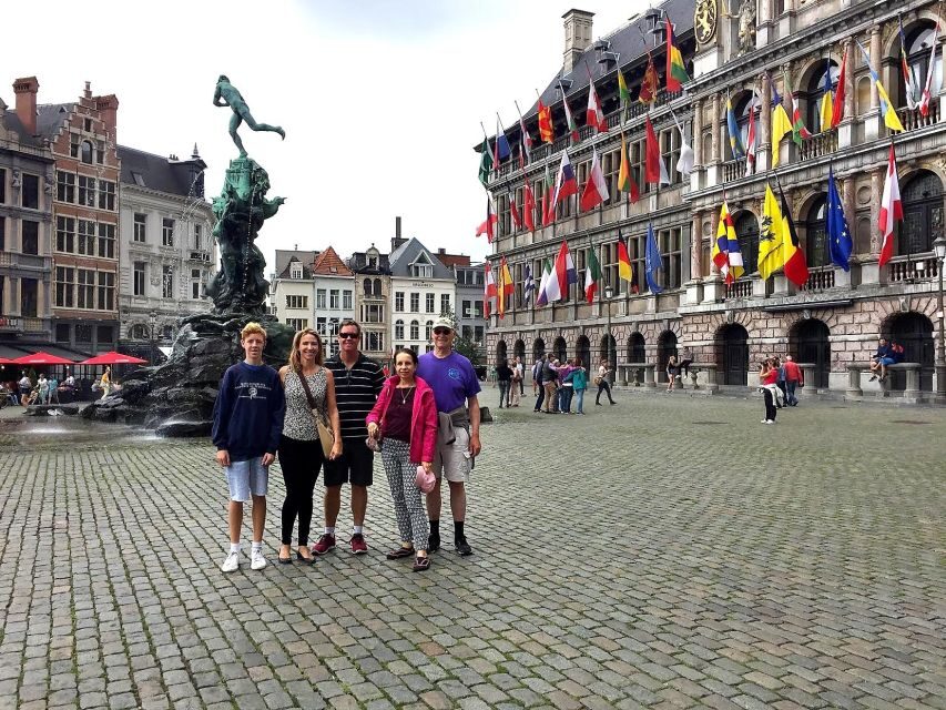 Antwerp: City Highlights Walking Tour - Handschoenmarkt meeting point: finding your guide without stress