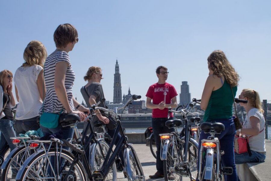 Antwerp: Guided Bike Tour - Jewish Neighborhood to City Park: A First Taste of Antwerp’s Contrasts
