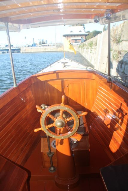 Antwerp: Private Old Harbour Boat Tour Incl. Drinks & Snacks - Finding the MAS Museum pontoon: your clear starting point
