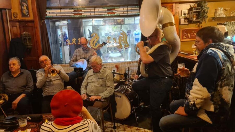 Antwerp: Pub Crawl in the Historical City - Why this 2-hour Antwerp pub crawl fits the city (and your feet)
