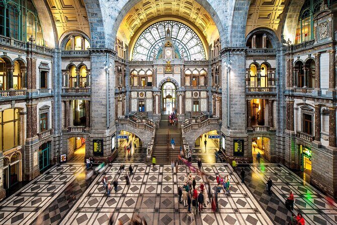 Antwerp Sightseeing Tour from Brussels - Groenplaats And Brabo: A City-Name Story You Can See