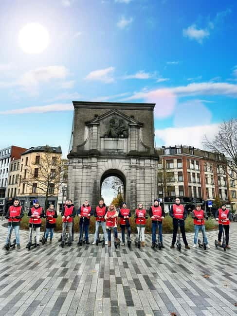 Antwerp: The Big Five City Highlights E-kickscooter Tour - Safety, age rules, and what to expect during the “learn to ride” part