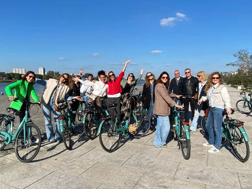 Antwerp: The Coolest Guided Bike Tour - Het Steen Fortress: Viking-Era History in a Place You Can Almost Feel