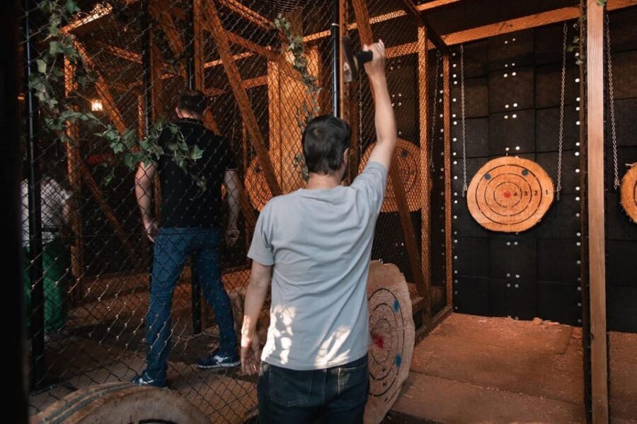 Axe Throwing Experience - Unlimited Throws and Private Lanes: why this setup feels better than you’d expect