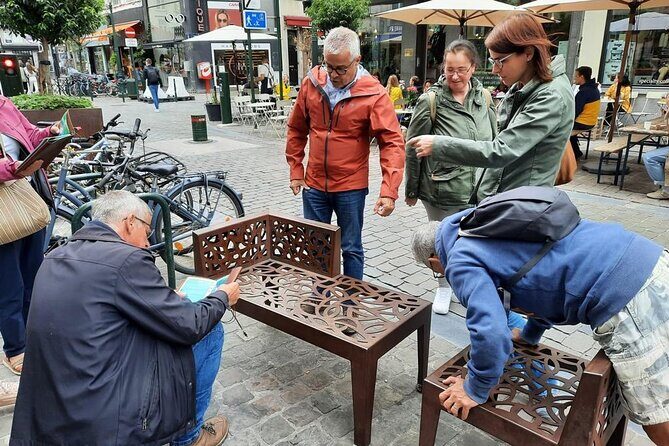 Beer Tasting and Scavenger Hunt in Brussels – About 3 Hours - How the beer tasting scavenger hunt really plays out in Brussels