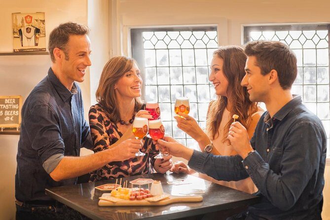BeerWalk Brussels (English guide) - Stop 1 at Les Brasseurs: a folk pub start that sets the tone