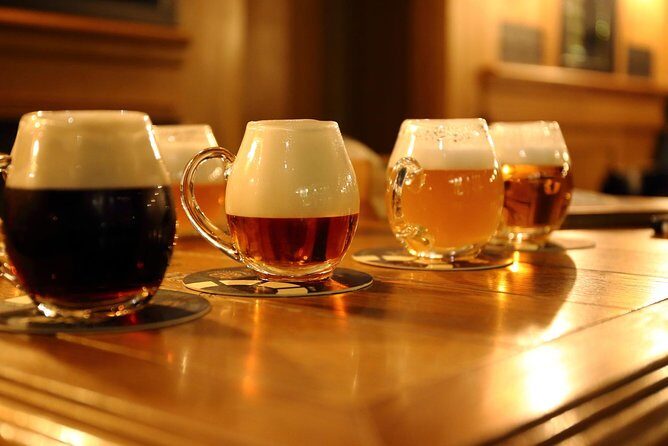 Belgian Beer Tour - Grand Place: your first guided sips in central Brussels