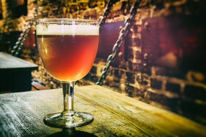 Belgian Beer Tour - Stop 2 at a trendy spot: Trappist beer and the monk tradition