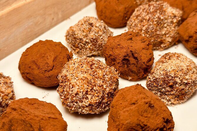 Belgian Chocolate Truffle Making Workshop in Bruges - The fridge pause and why your schedule actually makes sense