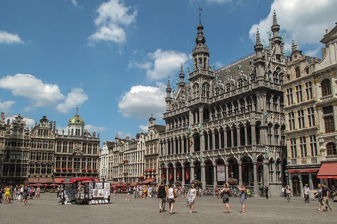 Best of Brussels : Private Luxury Tour - Mont des Arts: elevated views and the “books and buildings” zone