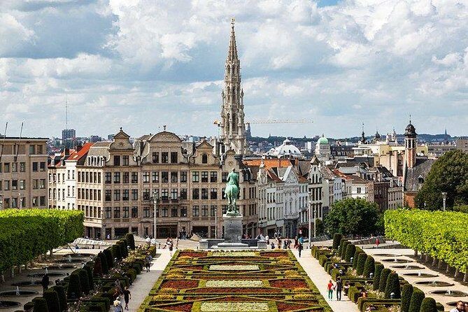 Best of Brussels : Private Luxury Tour - Manneken Pis: the legend machine that sells itself fast