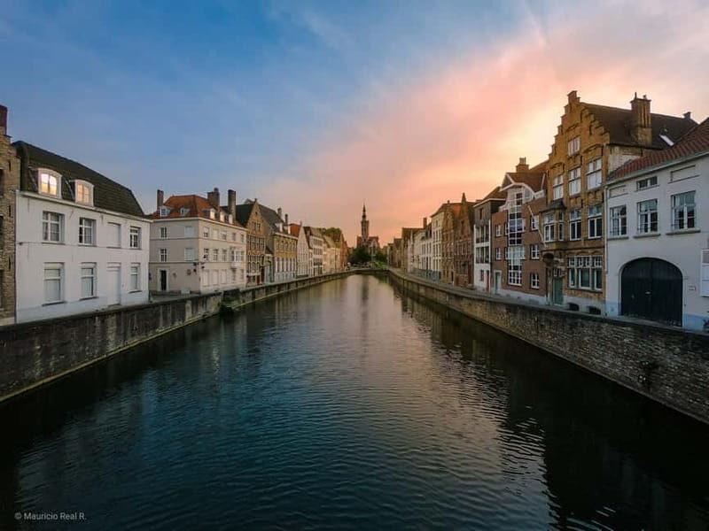 Bruges: 1.5-Hour Dark Side of Bruges Private Tour - The route, stop by stop: how the Dark Side story builds