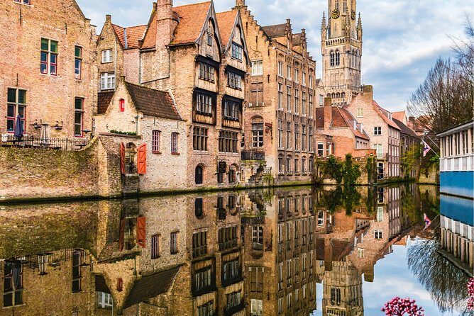 Bruges bus tour from Brussels - Canal viewpoints: St Bonifacius Bridge and Rozenhoedkaai