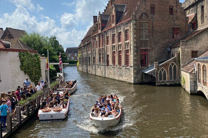 Bruges by a Local: Exciting Stories, Mysteries, People and Choco - Belfort (About 8 Minutes): The Tower’s Role, Not Just Its Looks