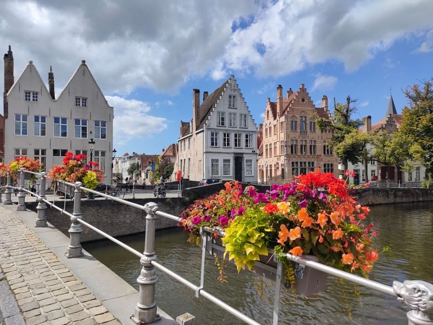 Bruges by bike with family and friends! - Key things you’ll notice on this Bruges bike tour
