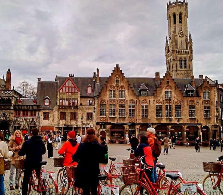 Bruges: Guided Retro Bike Tour of Highlights and Hidden Gems - Rozenhoedkaai, Gruuthusemuseum, and the Market Square finale