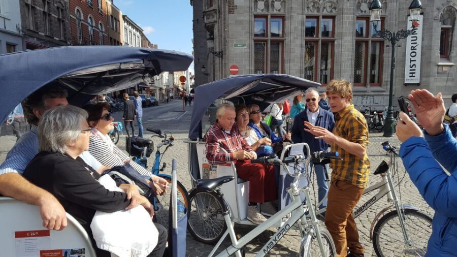 Bruges: Guided Rickshaw Tour - Price and value for a private group up to 3