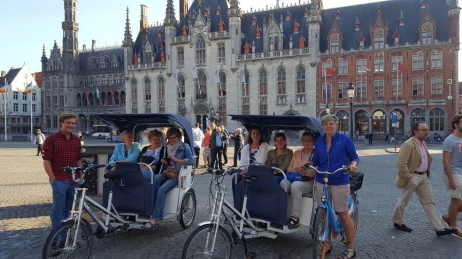 Bruges: Guided Rickshaw Tour - Market Square start: what the first 15 minutes feel like