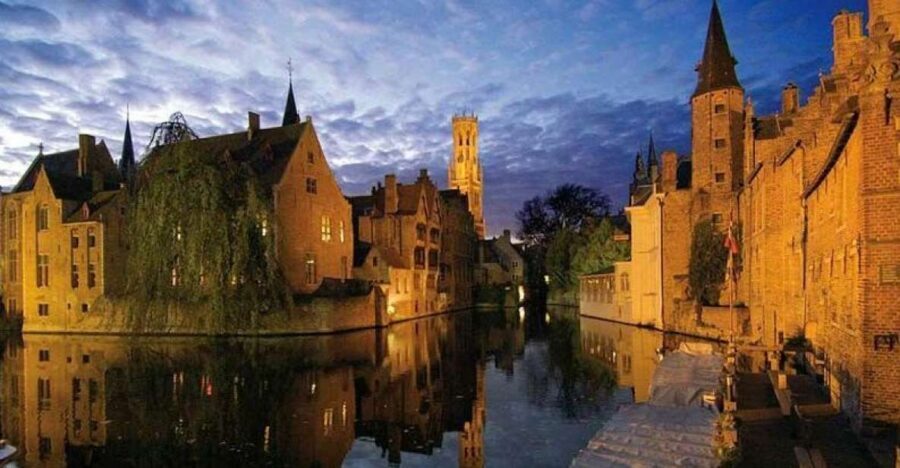 Bruges: Guided Walking Tour - Walplein Square and Stoofstraat: the city’s scale in human terms