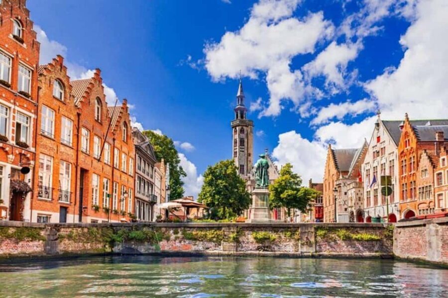 Bruges : Highlights & Hidden gems Walking Tour - Why this private Bruges walk feels like a local plan