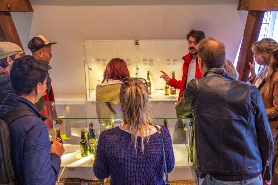 Bruges: History, Chocolate and Beer Walking Tour - Guides Who Actually Tell Stories: What You Can Learn From the Names