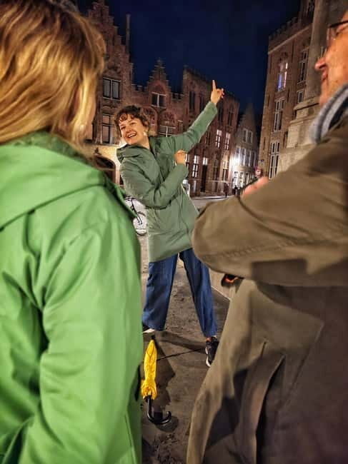 Bruges: Nightly Tales and Untold History Walking Tour - Markt to Burg Square: where big squares meet weird tales