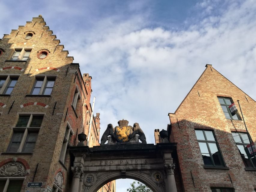 Bruges: Private Historical Highlights Walking Tour - Rosary Quay (Rozenhoedkaai): The Photo Stop You’ll Be Glad They Built In