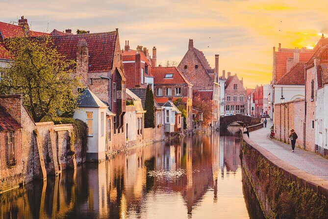 Bruges Scavenger Hunt and Highlights Self Guided Audio Tour - Sint-Salvatorskathedraal (Sant Salvador): learning that doesn’t require tickets