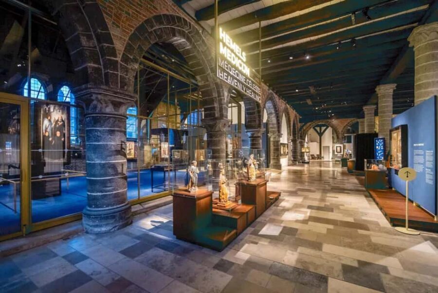 Bruges: Ticket Museum Sint-Janshospitaal - The apothecary and herb garden: Healing tools, not just stories
