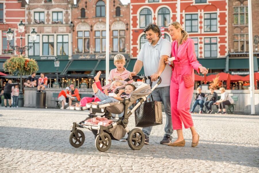 Bruges : Your private 30min. photoshoot in the medieval city - Why a private 30-minute shoot fits Bruges