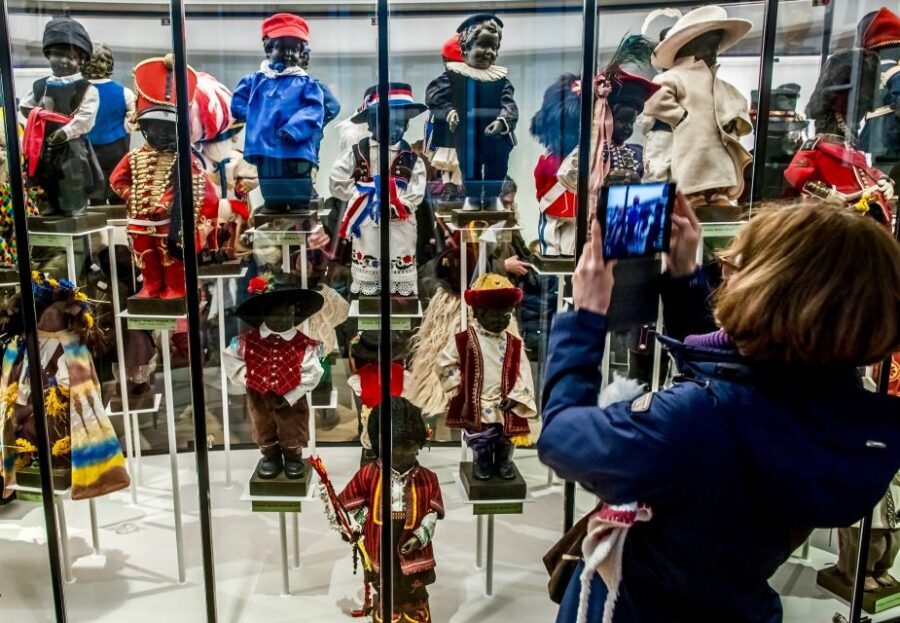 Brussels: 48 Museums, Atomium, and Discounts Card - Discounts that go beyond tickets: food, tours, shopping, and Dott rides
