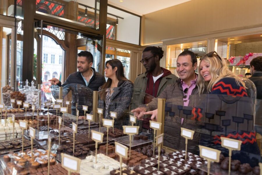 Brussels: Belgian Chocolate Tasting Tour - Brussels’ Chocolate Tour Is a Two-Hour Taste of City Culture