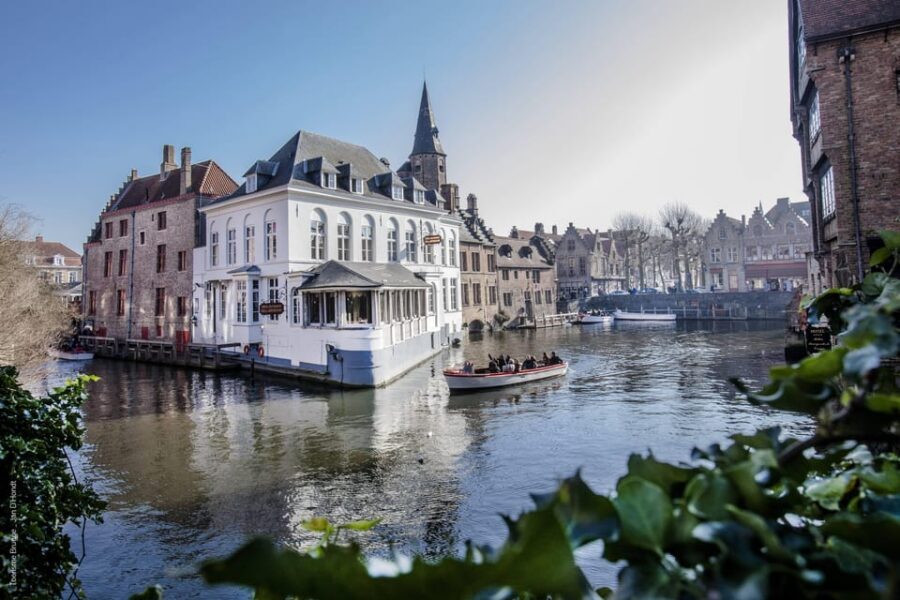 Brussels: Bruges & Ghent Tour with Cruise & Chocolate Visit - Ghent Canal Cruise on Gent Watertoerist: The Best Photo Angle