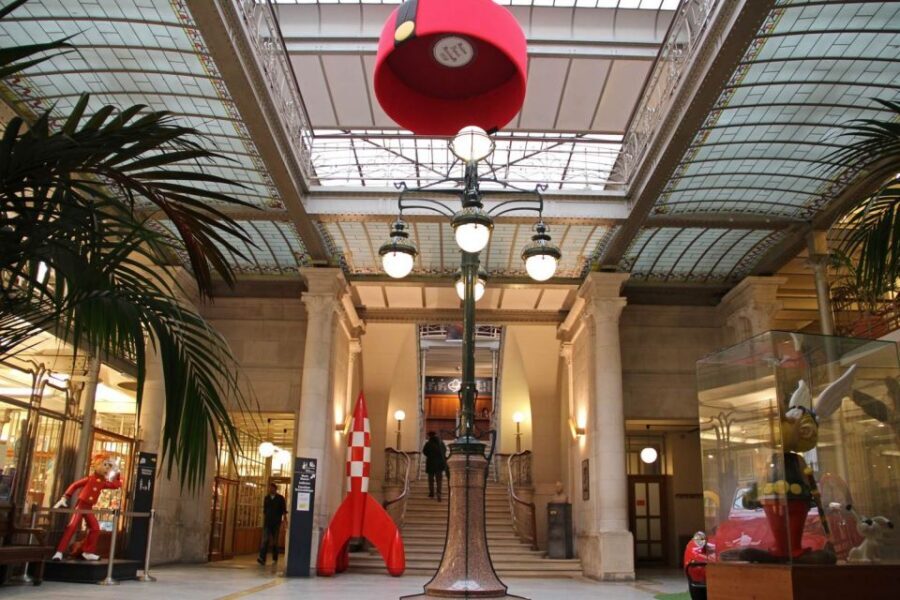 Brussels: City Card with Hop-On Hop-Off Bus - History, Royalty, and Institutions