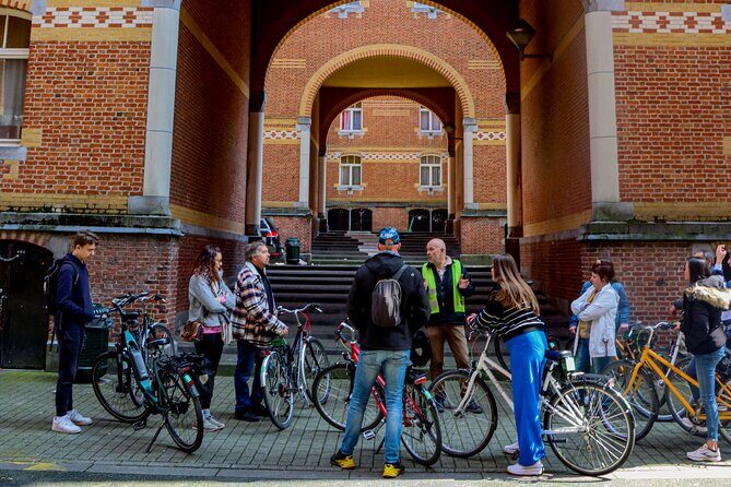 Brussels Highlights & Hidden Gems Bike Tour - Start at Grand Hospice: The Neoclassical Launch Point