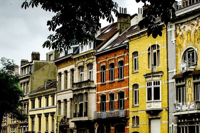 Brussels Highlights Self guided scavenger hunt and Walking Tour - Manneken Pis to Grand Place: Solving Clues in the City’s Hot Spots