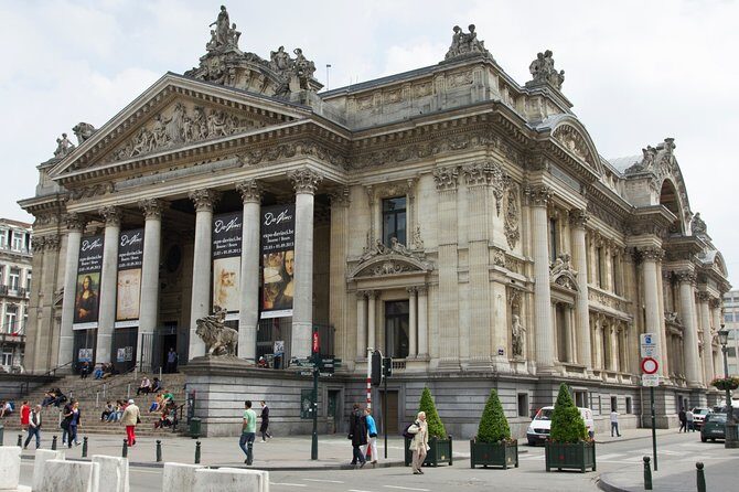Brussels Highlights Self guided scavenger hunt and Walking Tour - Stop-by-Stop: Royal Palace, Royal Museums, and Mont des Arts