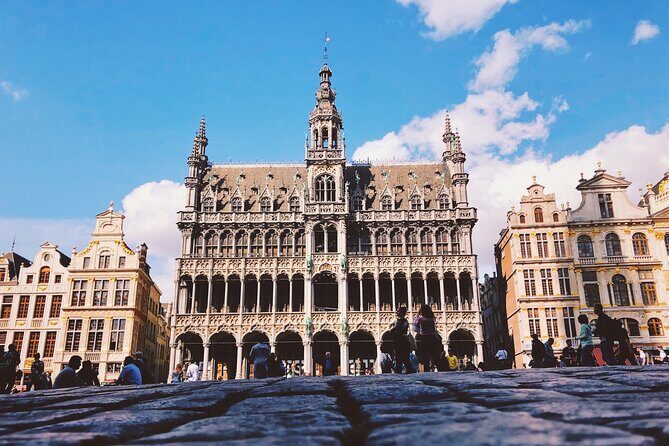 Brussels Highlights Walking and Bus Tour w/ Waffle - St Michael and St Gudula Cathedral: the Gothic focal point on the route