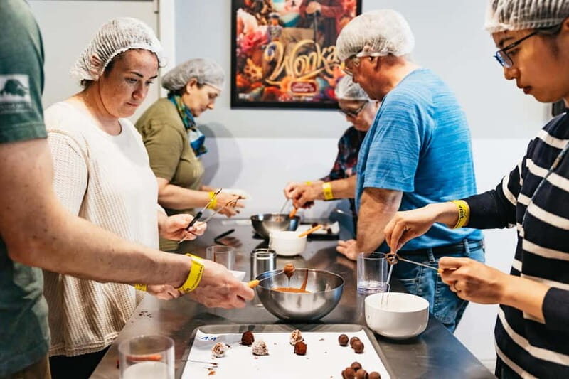 Brussels: Make Your Own Chocolates Workshop with Tastings - Key points worth clocking before you go