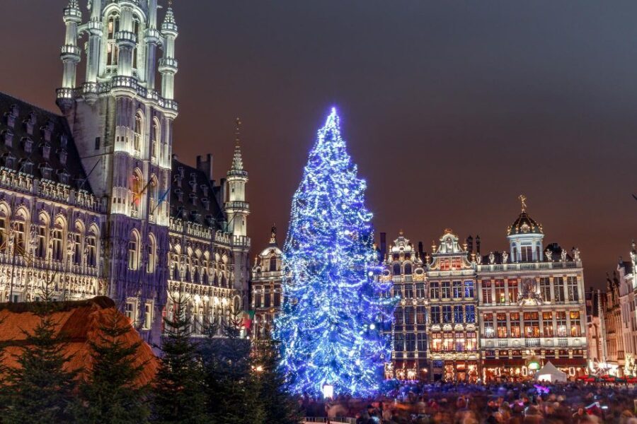 Brussels: Open Top Christmas Lights Tootbus Tour - The open-top, 100% electric ride: what it feels like at night
