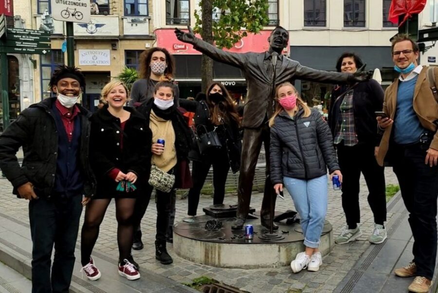 Brussels: Outdoor City Escape Game With Drinks - Your game setup: smartphone, backpack, and the team rules
