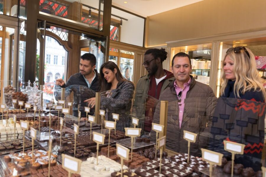 Brussels: Private Tour of the Upper and Lower City - Key points you’ll care about