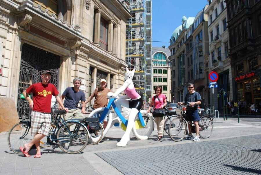 Brussels: Sightseeing Bike Tour - Marolles and Court House: Off-Center Brussels With Real Character