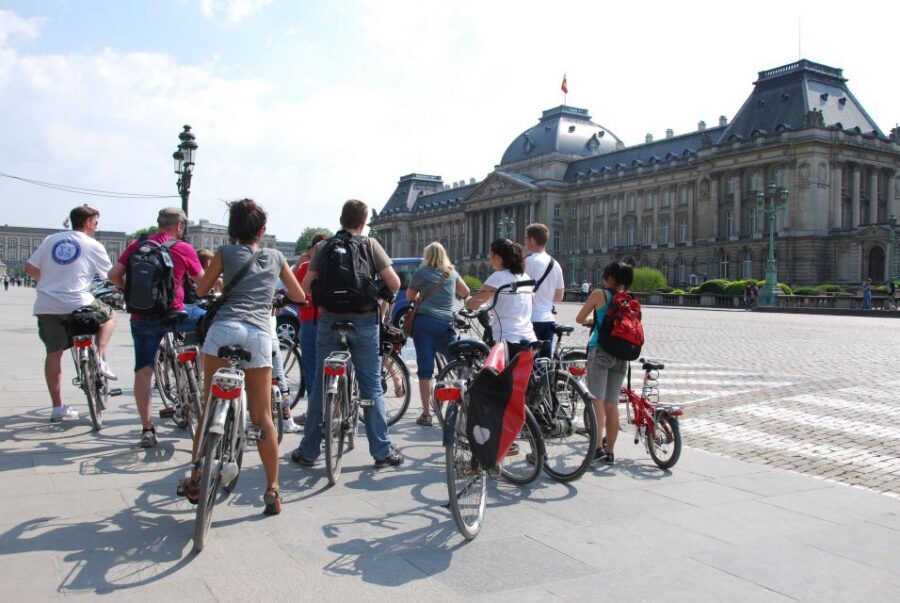 Brussels: Sightseeing Bike Tour - EU Buildings Close Up: European Parliament, Commission, and the Story Behind Them