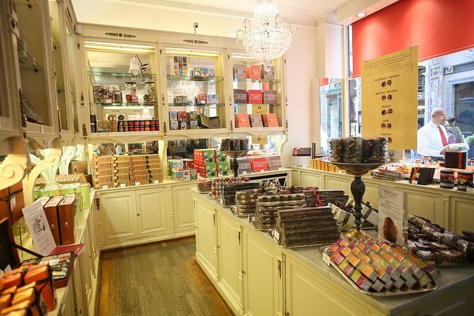 Brussels Small-Group Chocolate Appreciation Tour - Royal Galleries Saint-Hubert: Where the Tour Turns Into Real Chocolate Comparisons