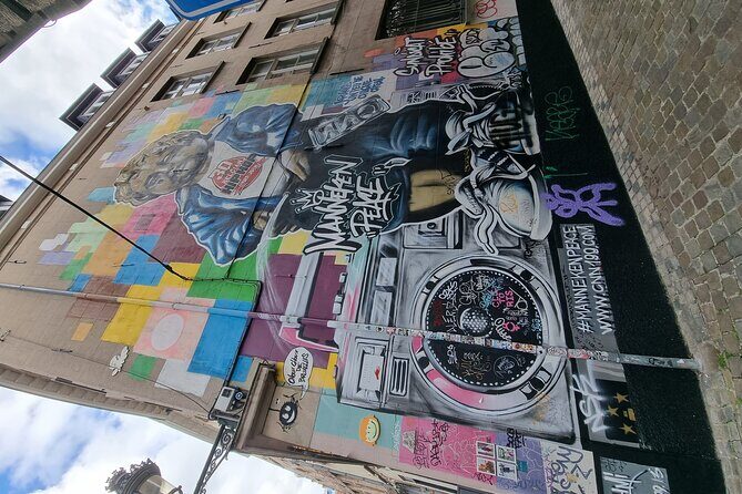 Brussels through its comics murals - What you actually see: murals, street art, and the 9th Art timeline
